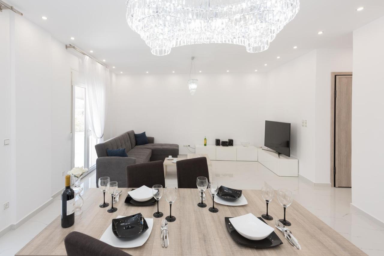 Despina'S Luxury Apt Downtown Iraklion Buitenkant foto
